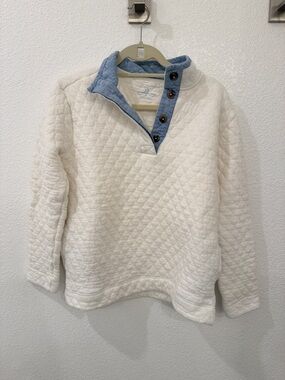 Southern tide Quilted Ivory Pullover with Chambray Button Placket